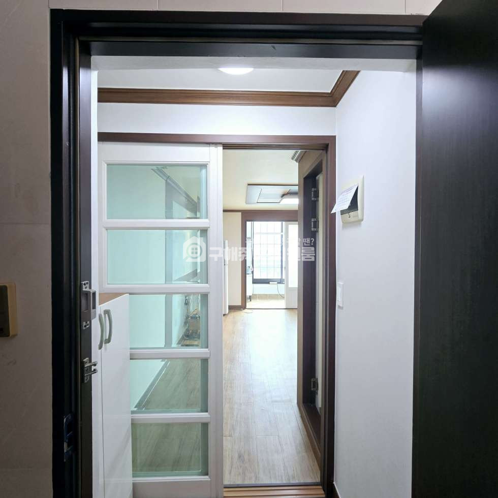 경북 구미시 형곡동 구미시 형곡동 채광좋은 원룸ㅣ도서관ㅣ트인구조ㅣ주방 분리ㅣ중층ㅣ복개천 월세 매물번호 12100 사진 2