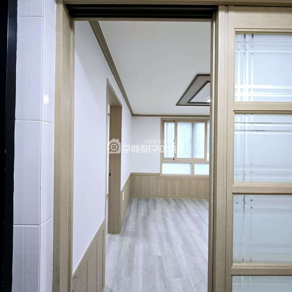 경북 구미시 원평동 구미 원평동 채광좋은 투룸ㅣ트인구조ㅣ금오시장ㅣ터미널ㅣ구미역ㅣ선산이동 굿 월세 매물번호 11559 사진 3
