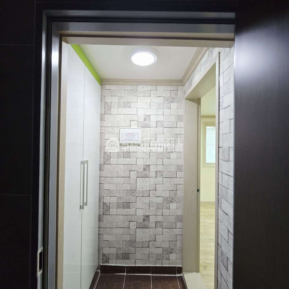 경북 구미시 원평동 구미시 원평동 통풍 굿 깨끗한 원룸ㅣ편세권ㅣ터미널ㅣ구미역ㅣ선산이동 용이 월세 매물번호 12732 사진 2