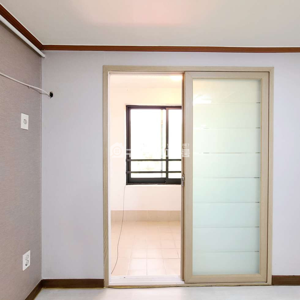 경북 구미시 사곡동 구미시 사곡동 깨끗한도배 원룸,넓은 발코니,도레이,편세권 월세 매물번호 10791 사진 11